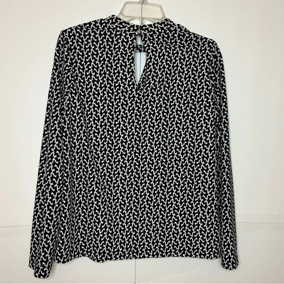 Melloday black white Shirt keyhole women’s size large - Picture 6 of 8